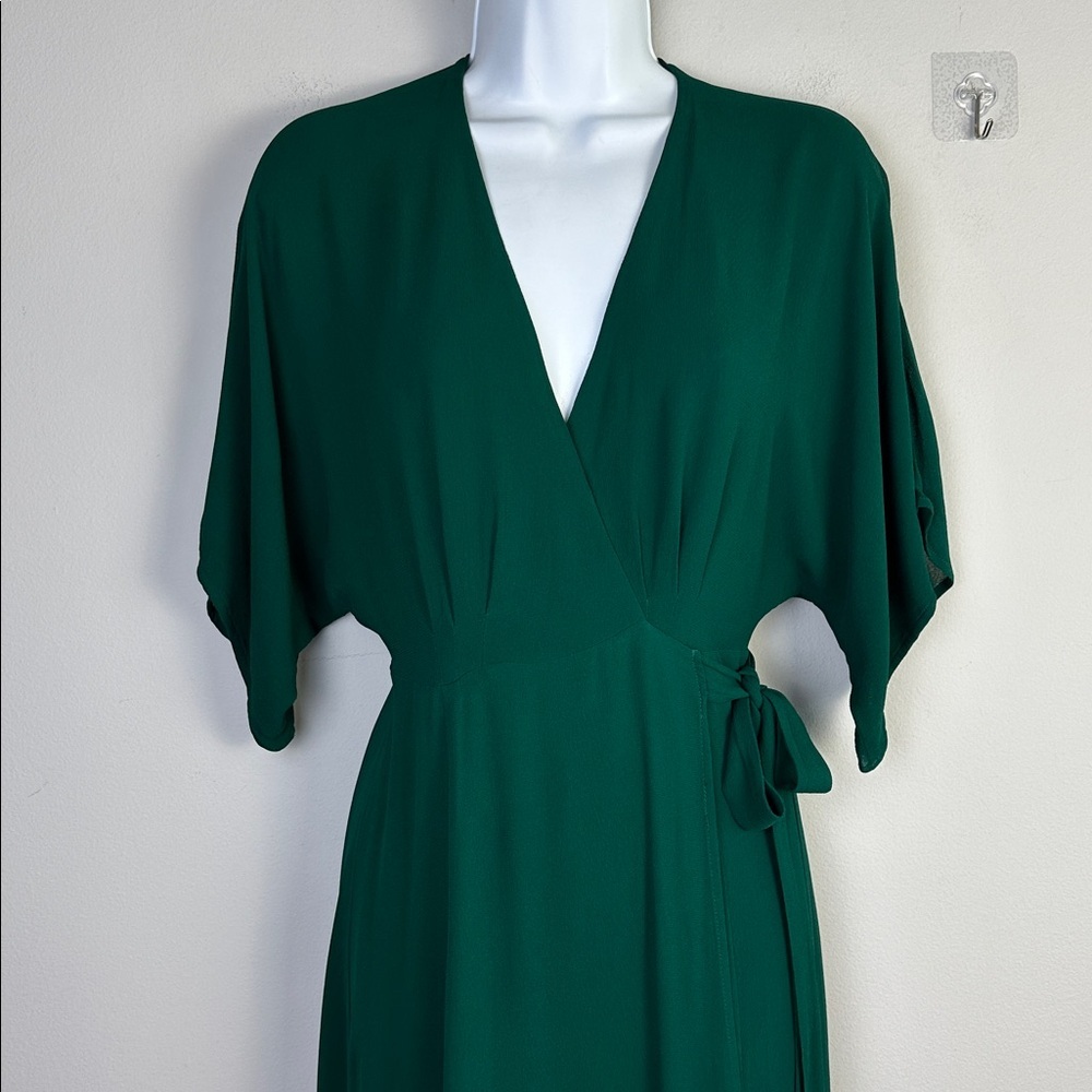Reformation Winslow Short Sleeve Wrap Dress in Emerald Green Small Whimsical USA - Picture 3 of 16